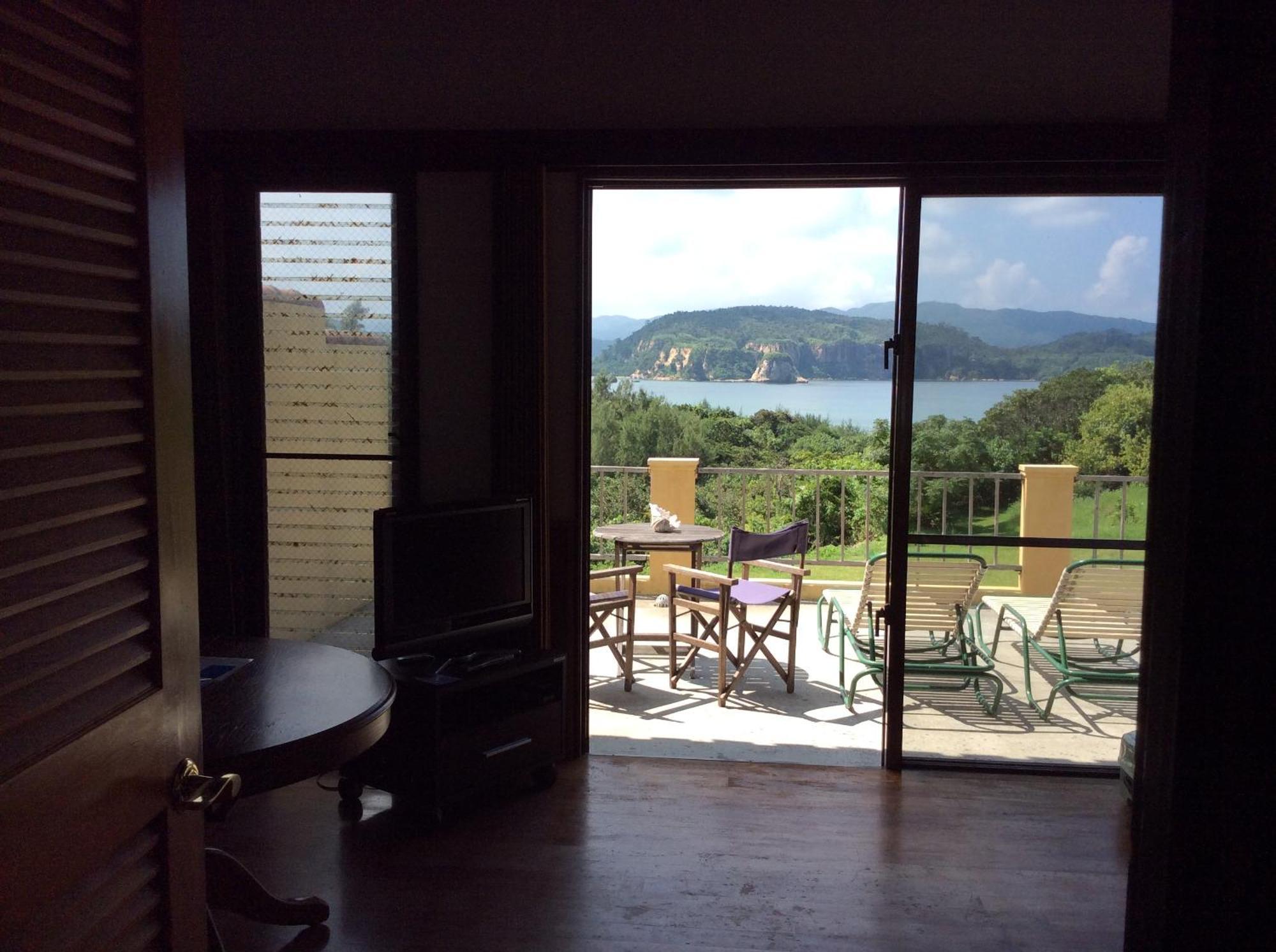 Mayagusuku Resort Urauchi Номер фото